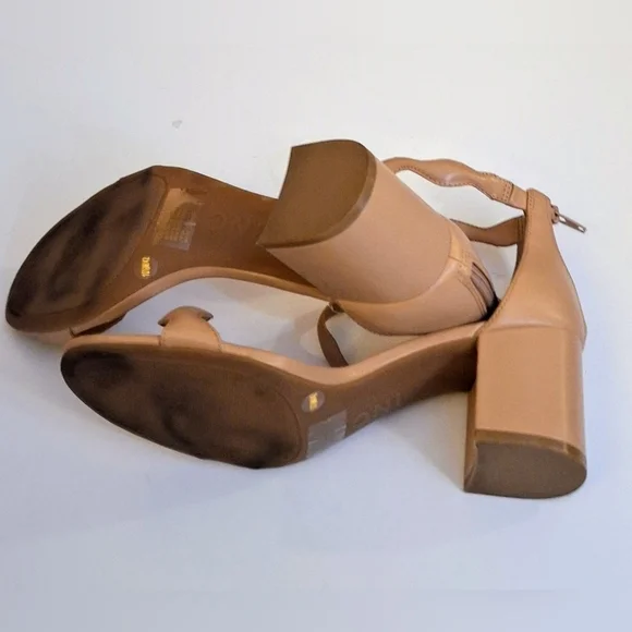 INC International Concepts Womens Square Stack Heels Wavy Ankle Strap Sa… - Picture 2 of 9